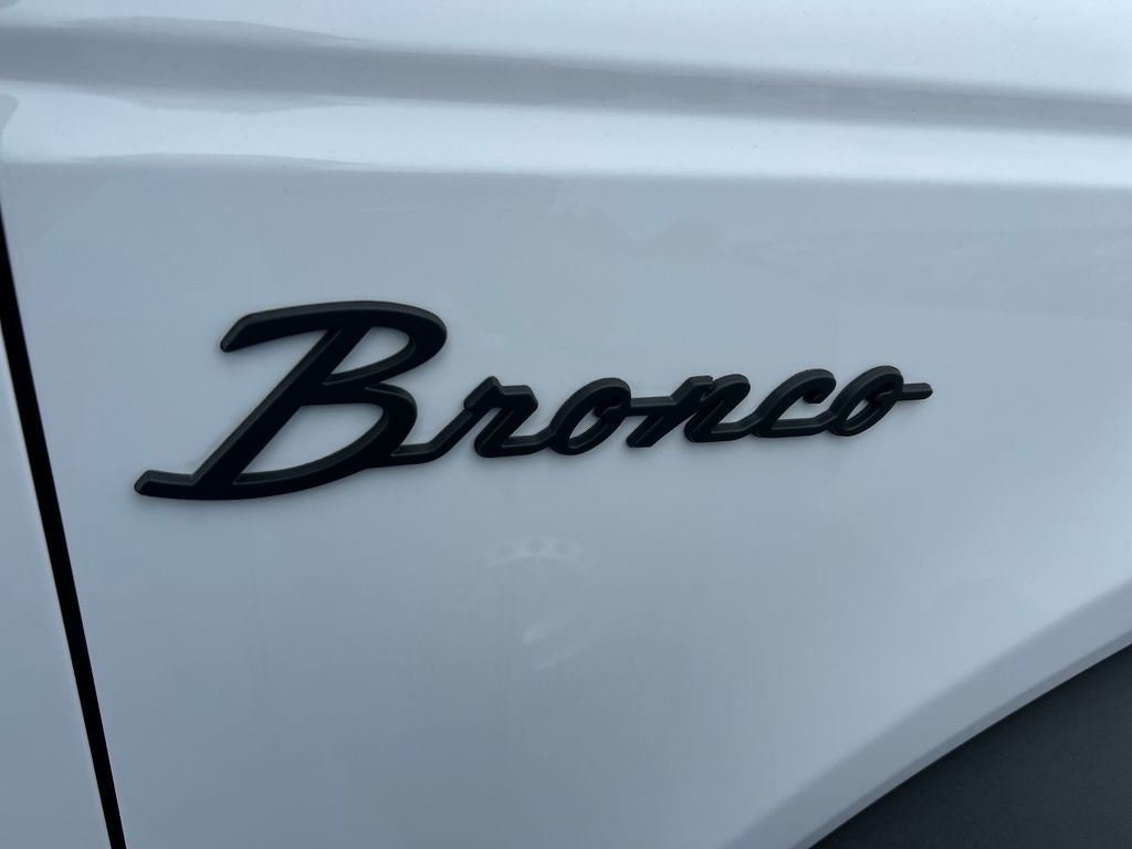 2026 Ford Bronco Big Bend MATTE BLACK PACKAGE