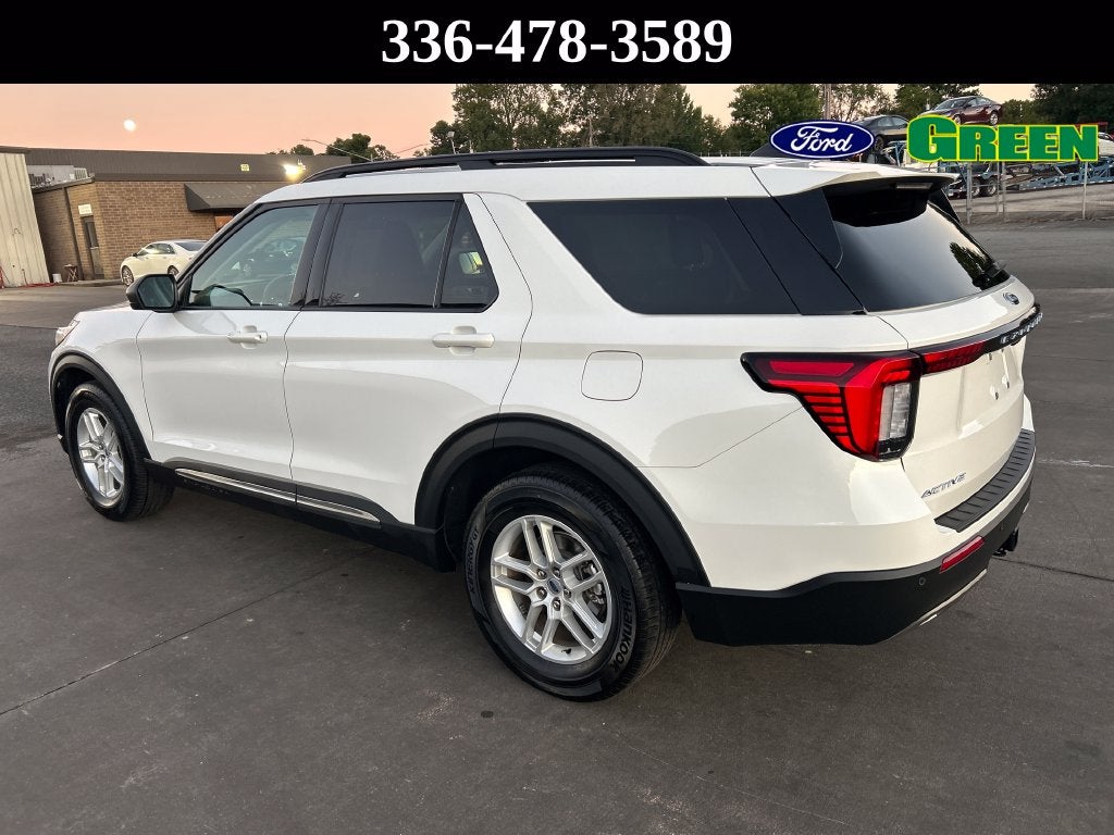 2025 Ford Explorer Active