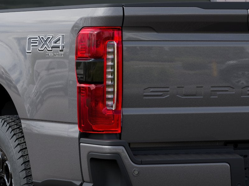 2027 Ford F-350SD XLT