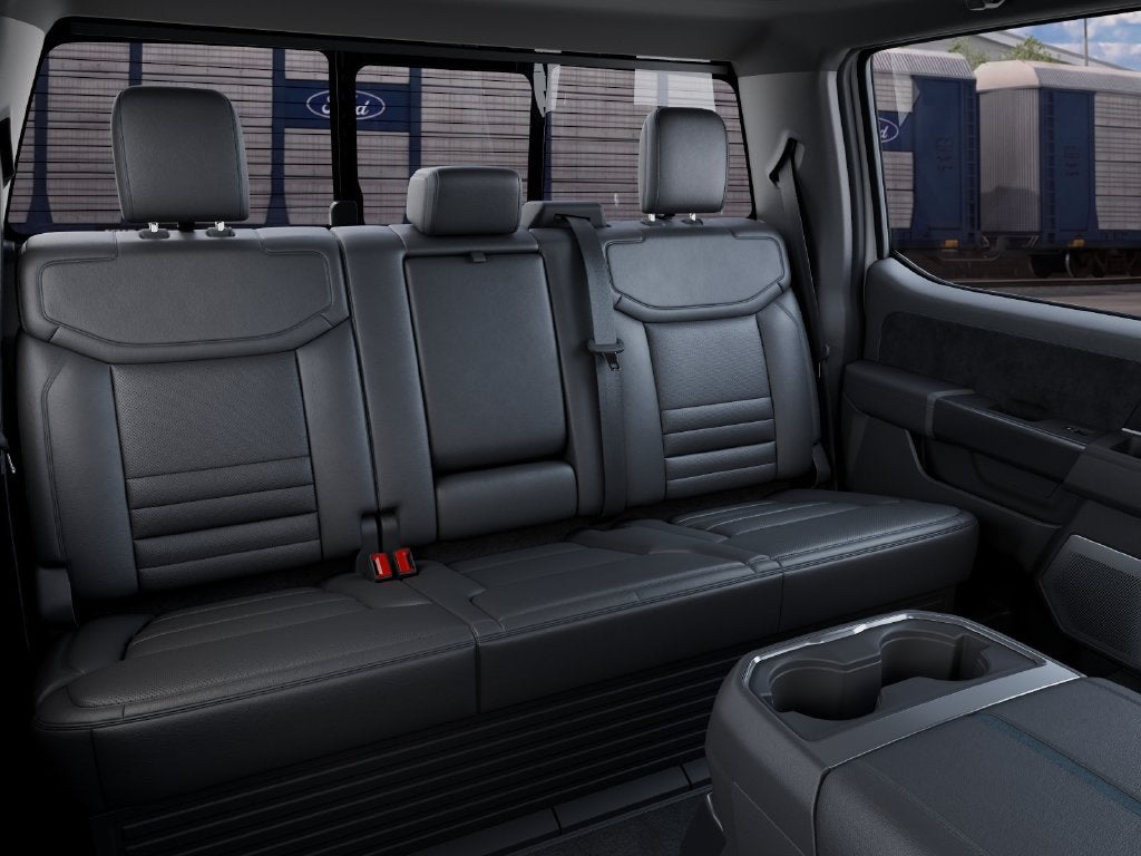 2027 Ford F-350SD Platinum DRW