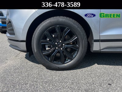 2023 Ford Edge SE
