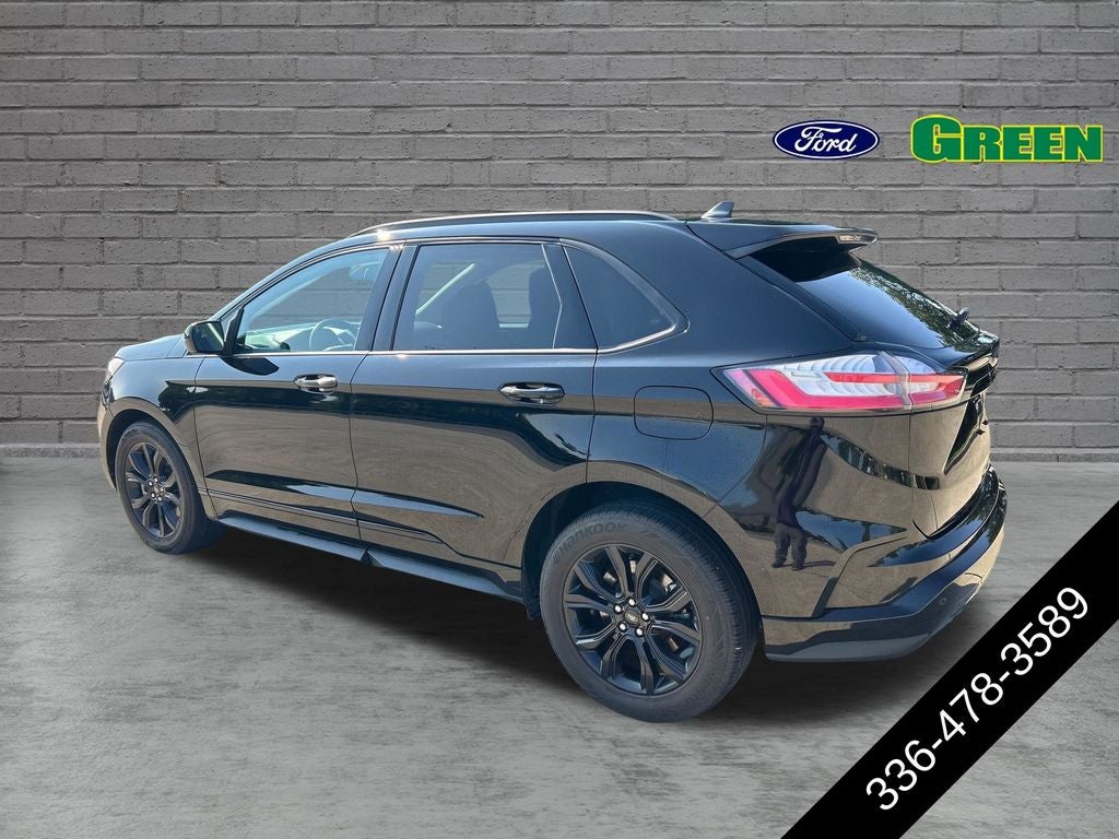 2023 Ford Edge SE