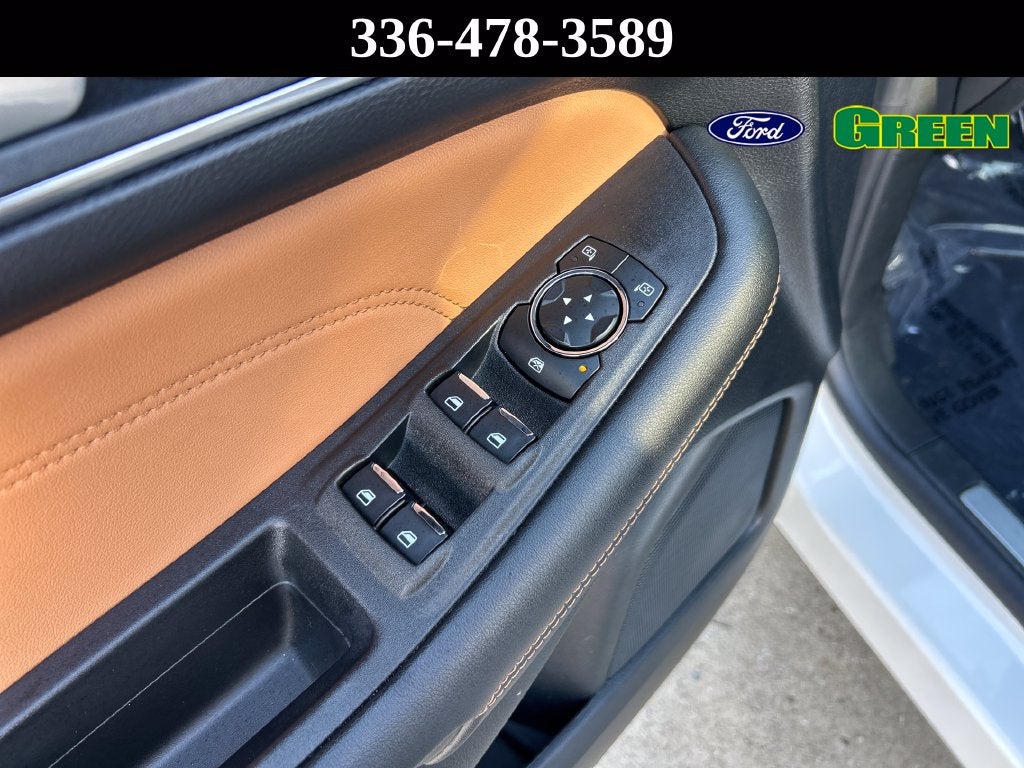 2024 Ford Edge Titanium