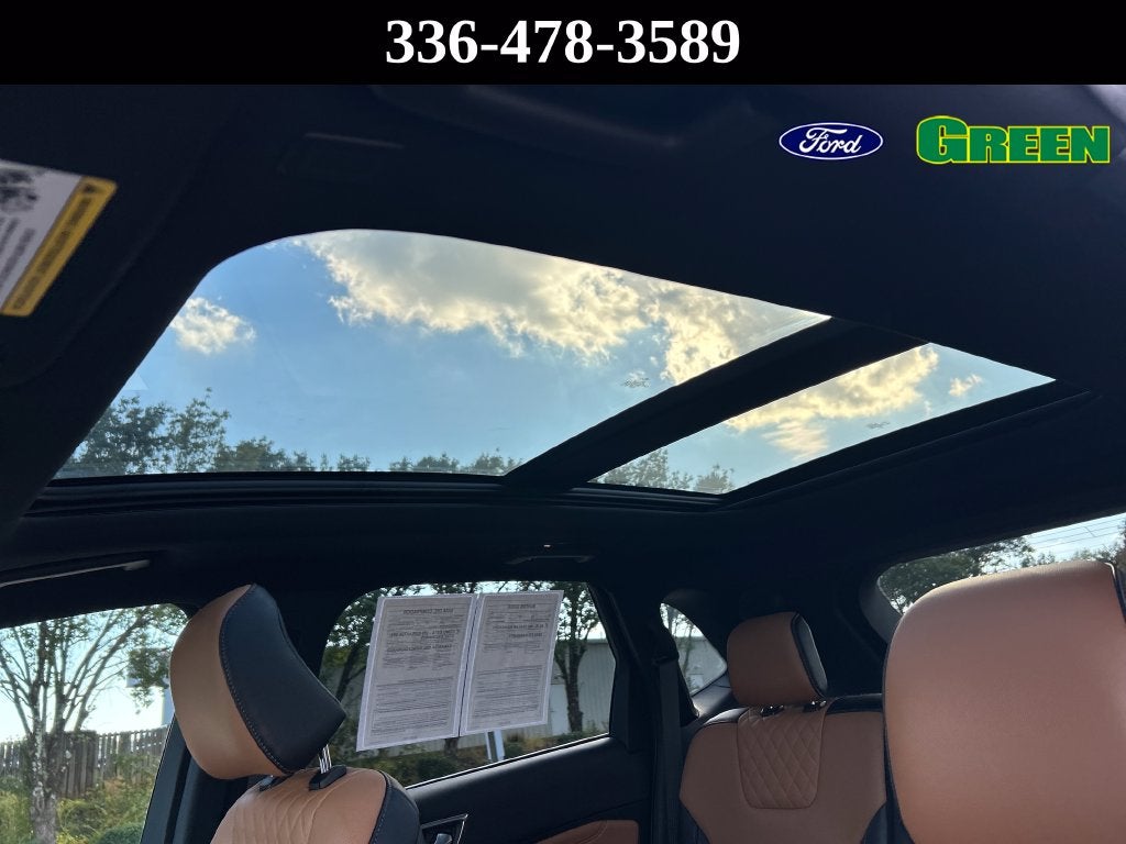 2024 Ford Edge Titanium