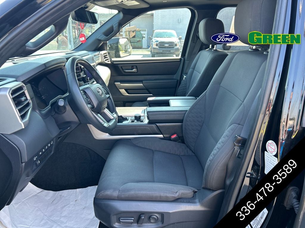 2025 Toyota Sequoia SR5